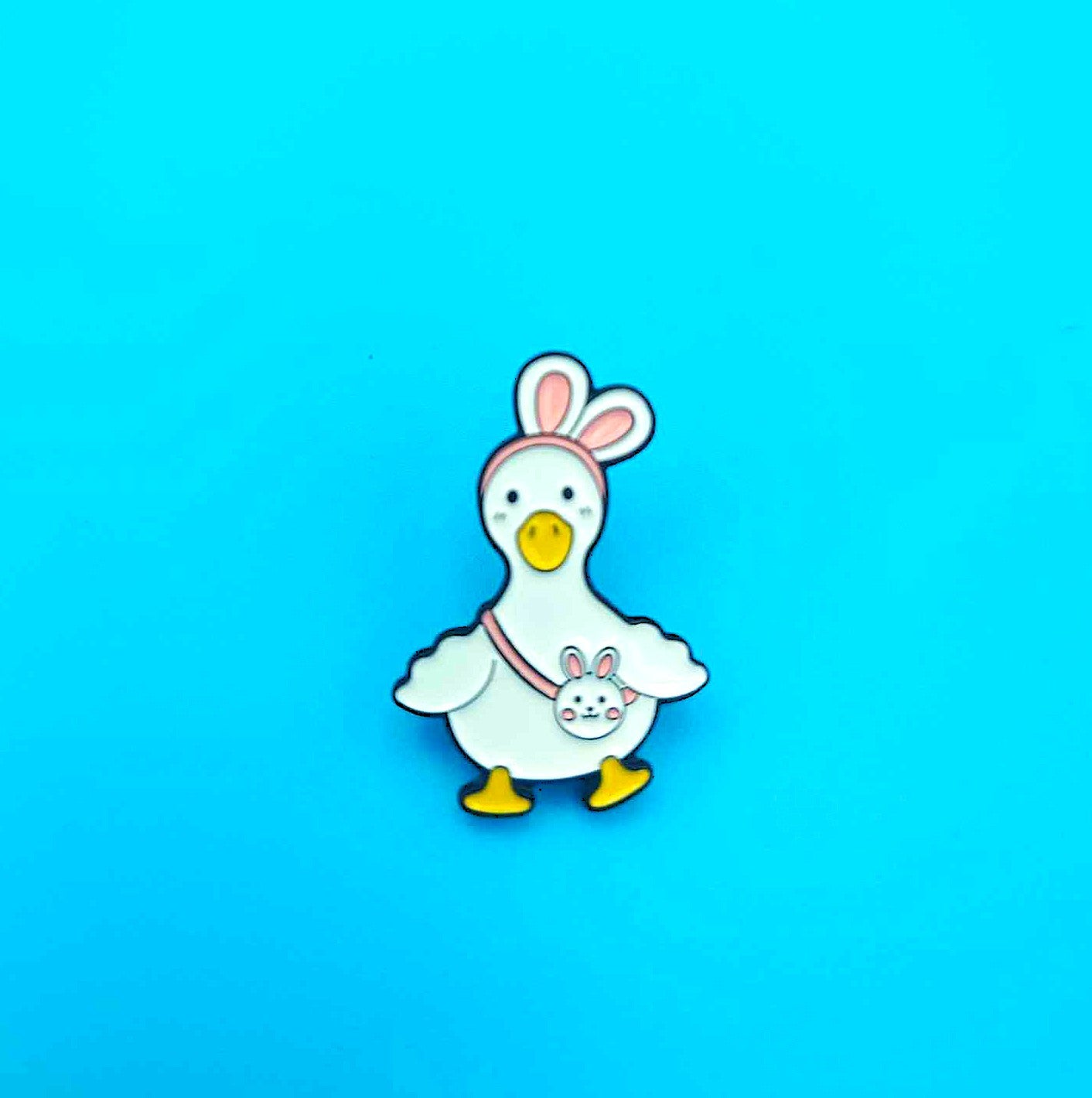 Goose with Bag